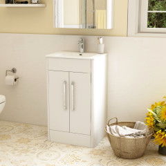 Suburb 500 Matt White Double Door Cabinet
