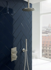 IX671A - SHOWER SHOT