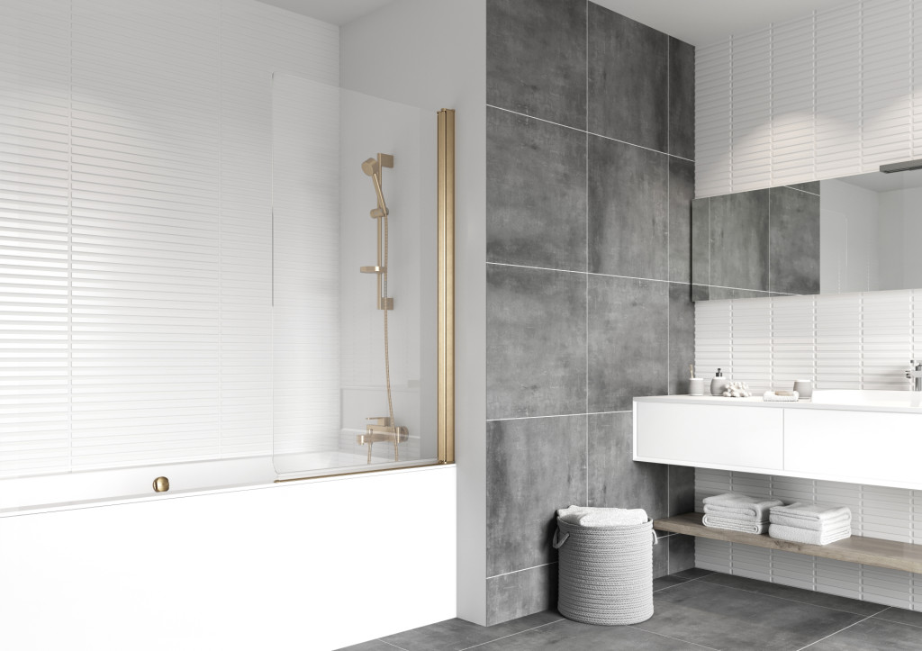 Haven6 Power Shower Pivoting Bath Screen In Brushed Brass