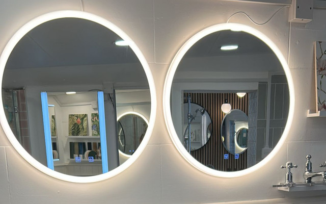 Stunning illuminated bathroom mirrors that enhance any space.