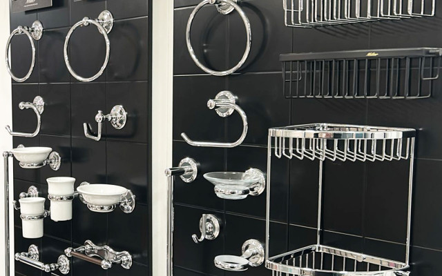 Explore Our Elegant Bathroom Accessories Collection